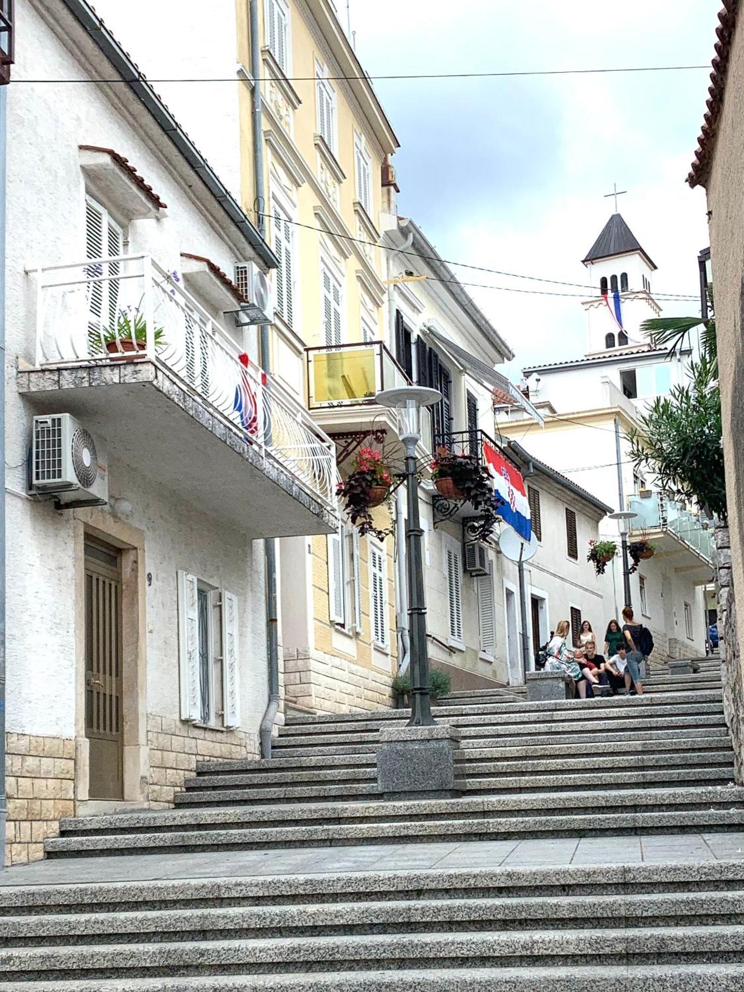 Crikvenica Right On The Beach Экстерьер фото