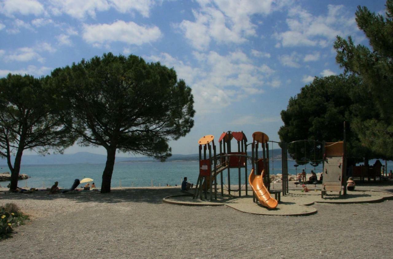 Crikvenica Right On The Beach Экстерьер фото