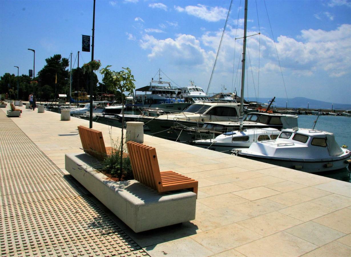 Crikvenica Right On The Beach Экстерьер фото